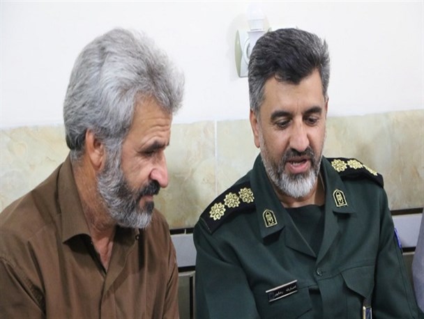 دیدار رئیس بسیج سازندگی اصفهان با خانواده شهدای جهادگر مدافع حرم/تصاویر