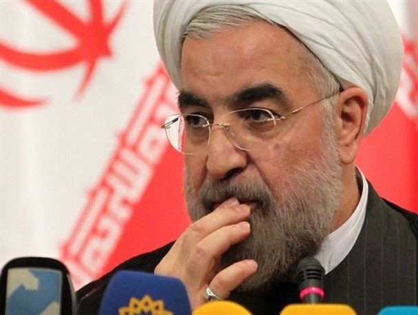 فرار به جلو روحانی با موضع متناقض درباره فیلتر تلگرام/ رئیس دولت درحالی فیلترینگ را غیر قانونی می داند که در راس سیاست گذاری فضای مجازی است