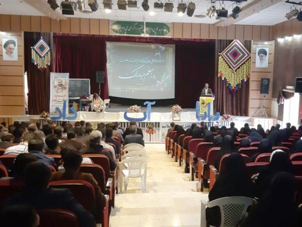 حفظ جایگاه و کرامت مقام معلم جزء ضروریت های هر جامعه