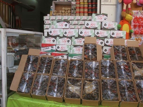 سایه بی‌تدبیری بر بازار ماه مبارک رمضان/ صادرات بی‌موقع قیمت خرما را نجومی کرد