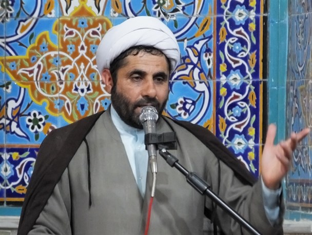 برخی ها در مباحث اقتصادی همچنان نگاهشان به غرب است/ راه برون رفت از مشکلات اقتصادی مدیریت انقلابی و جهادی است