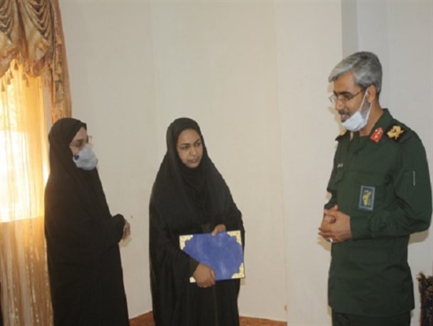 تقدیر فرمانده سپاه امام سجاد (ع) از معلم فداکار و وظیفه شناس هرمزگانی