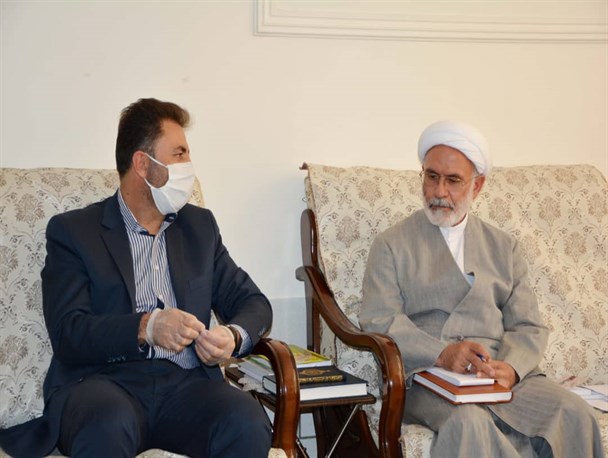 سال جهش تولید برای نهادهای انقلابی متفاوت باشد/ صدور ۶۷ هزار جلد سند روستایی در استان