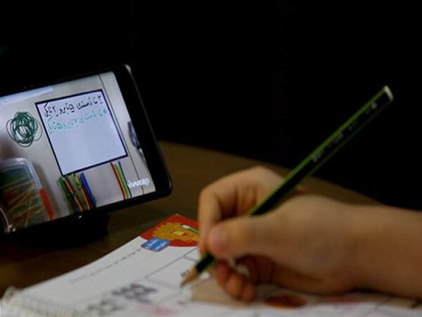 علم‌آموزی 15 هزار دانش‌آموز بروجنی در شبکه آموزشی "شاد"