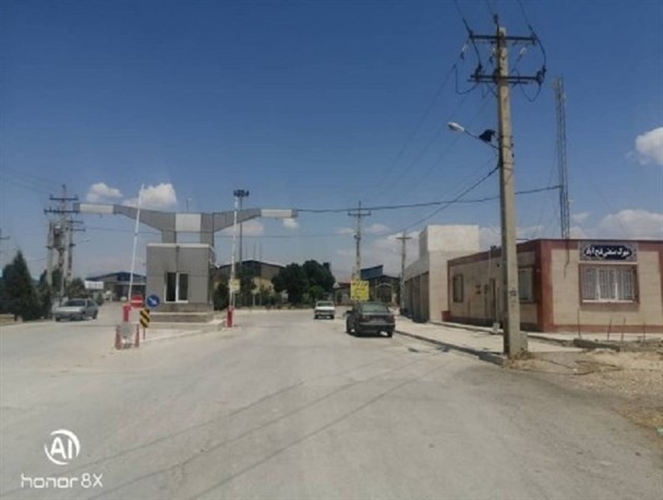 رد پای بی‌‌تدبیری مسئولان در حل مشکلات صنعتگران فارس/ جزیره‌ای عمل کردن مدیران استانی مانعی برای تولید است