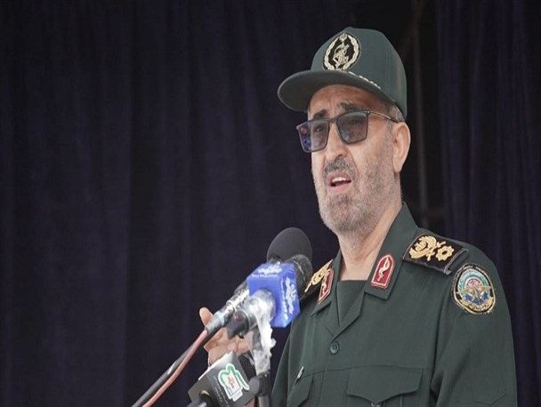 بازی دراز قطعه ای از بهشت است/ پخش شایعات دشمن در فضای مجازی یعنی در صف دشمن قرار گرفتن