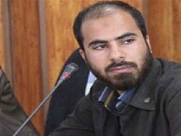 اقدام وقیحانه مدیر دشتستانی هیچ توجیهی جزء دهن کجی به ولایت فقیه ندارد