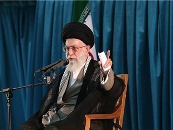 تحریف انقلاب و راه امام خطرناک تر از حمله ی آمریکا