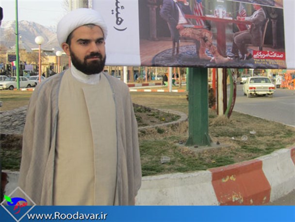 راهکار رهبری برای جلوگیری ازتحریف شخصیت امام(ره)، رجوع به اصل کلام امام(ره) است