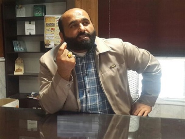 حضور با خودروی لوکس در بین کارگران، تضاد با خط امام است/ تجمل گرایی هیچ رابطه ای با انقلابی گری ندارد