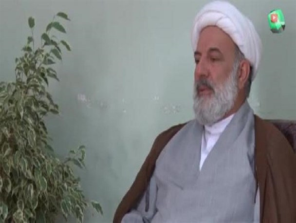 امام خامنه‌ای شخصیت برجسته‌ای در بین اندیشمندان داخلی و خارجی دارند/ ولایت فقیه در بین غیرمسلمان‌ها هم جا گرفته است