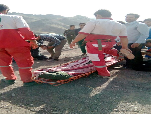 نجات کوهنوردان کرمانی از کوههای سد نساء بم/ یک نفر بر اثر سقوط جان باخت