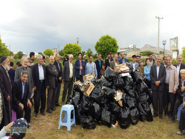 روستای سعید آباد زنجان توسط اهالی پاکسازی شد+تصاویر
