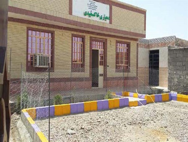 به زودی اکثر خیابان های روستای خاک سفیدی آسفالت خواهد شد