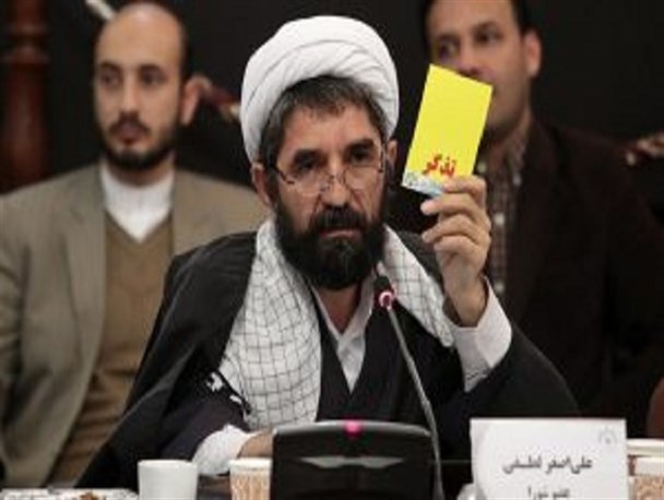 تذکر رئیس کمیسیون امر به معروف شورای شهر مشهد به باز بودن سینما پس از افطار/ «شب‌های ماه رمضان وقت عبادت است نه عیاشی!»