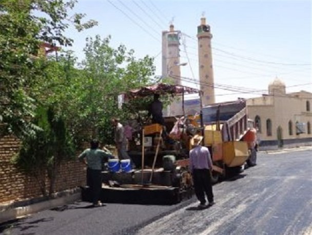 نهضت قیر یارانه ای به دو روستای خارا و کمال آباد جرقویه رسید