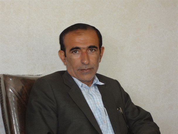 انتقاد عضو شورای شهر لنده از وعده های فرماندار دولت تدبیر و امید/آقای فرماندار چهار ماه از وعده روکش آسفالت لنده به سوق گذشت