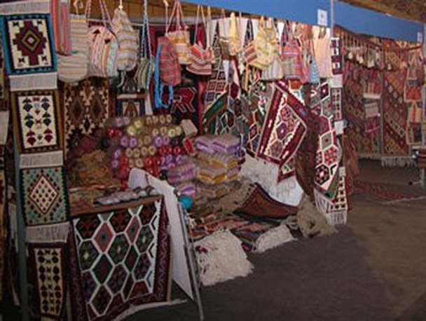 افتتاح بازارچه دایمی صنایع دستی شهرستان گنبدکاووس با اعتبار 20 میلیارد