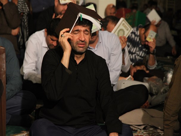 نیایش شب شهادت مولای متقیان در بوشهر