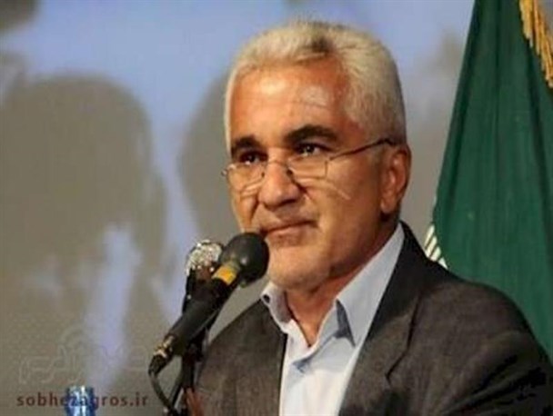 اظهارات مبهم مدیرکل مستعفی فرهنگ و ارشاد درباره حضور در انتخابات مجلس/خواستم فرصت قانونی استعفا از دست نرود