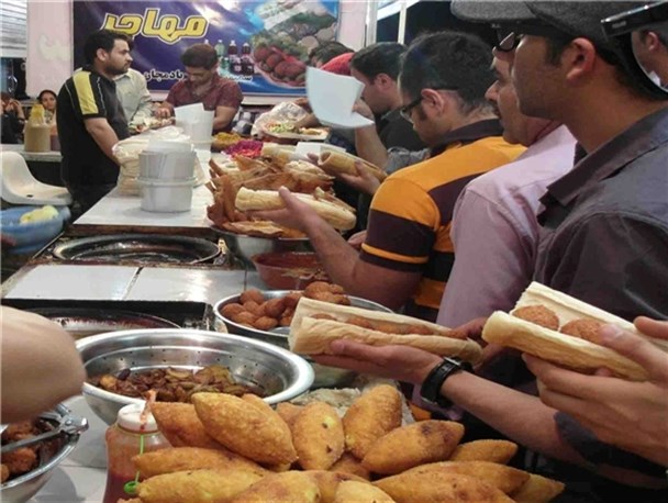 رواج فلافل سلف سرویس/غذاهای فست فودی و عوارض بیشمار