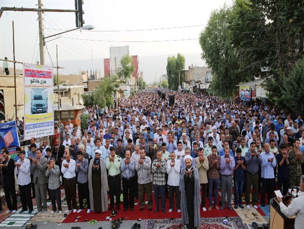 برگزاری نماز عید فطر در شهرستان دره شهر
