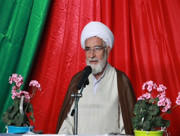 مسئولان تنها به اعلان حقوق بگیران نجومی اکتفا نکنند/مردم خواهان اخذ بیت المال از این افراد هستند