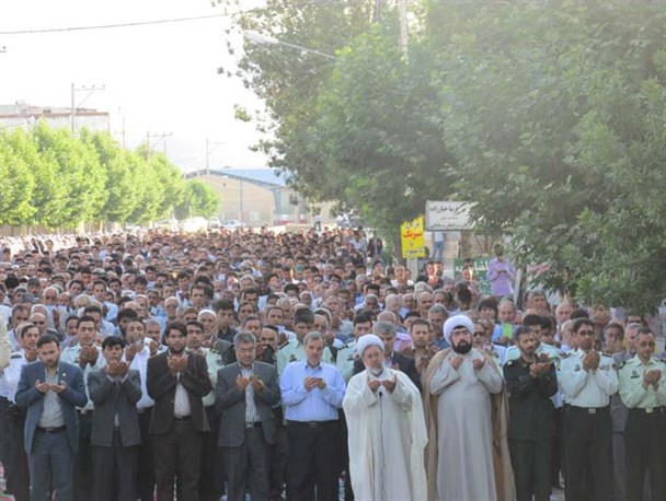 نماز باصلابت عید فطر در آشخانه اقامه شد