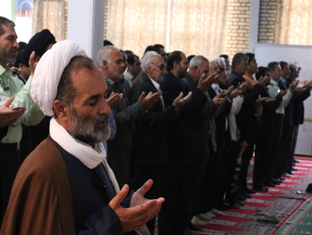حضور با شکوه مردم بجستان در نماز عید سعید فطر