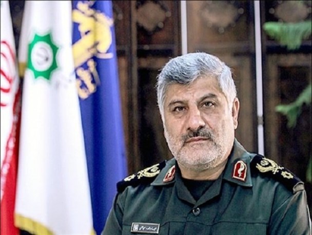 دولت بی‌تفنگ، دولتی خوار و ذلیل است / در عمران باید نگاهمان به داخل باشد