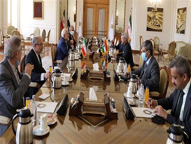 تأکید ظریف و همتای هندی بر تقویت گفت‌وگوهای بین الافغانی