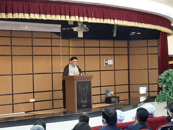 تقریب مذاهب پاشنه آشیل دشمن برای اختلاف افکنی بین مسلمانان است