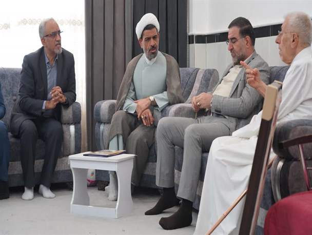 مسئولان در راستای ادای دین به شهدا عمل کنند