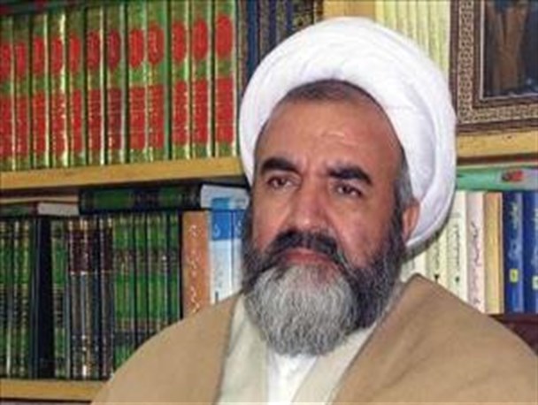 برخی با حاشیه ها و جوسازی های رسانه ای قداست مجلس خبرگان را خدشه دار نکنند/ معیار انقلابی بودن با امام بودن نیست