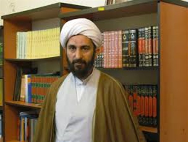 تقویت حوزه تقویت بخش های فرهنگی نظام را در پی دارد/کاهش بودجه  یک خطر بزرگ برای حوزه های علمیه