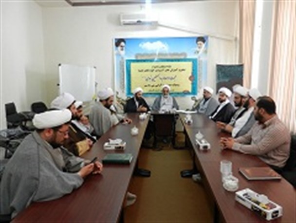 تشکیل میز فکر فرق و ادیان یکی از ضروریات حوزه های علمیه استان
