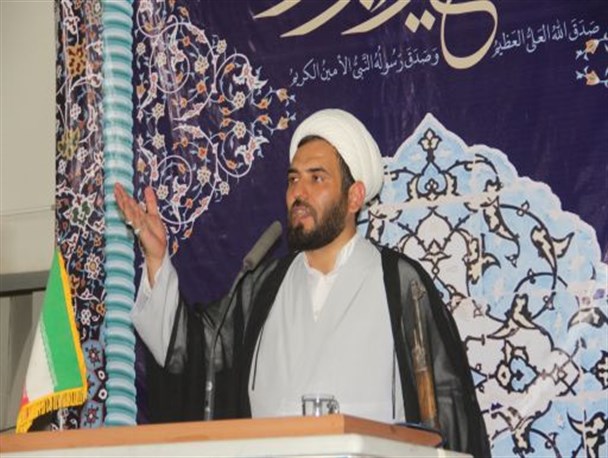 استقلال اقتصادی نیازمند رشد تولیدملی است / لزوم اطلاع رسانی صحیح خبرنگاران به جامعه