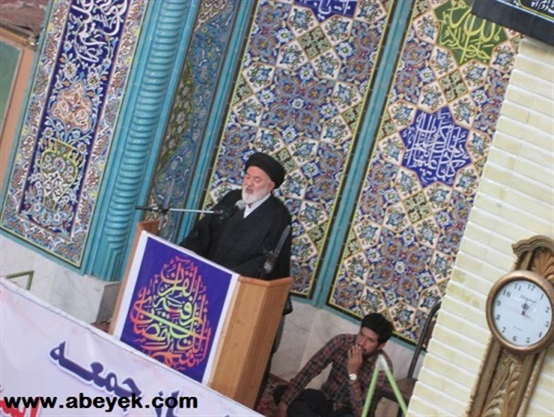 کسانی که به روستائیان اهانت می‌کنند در مسیر انقلاب نیستند/حرفهایی که می‌زنند دشمن شاد کن است