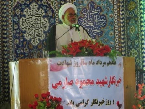 جنایات رژیم سعودی بدتر از جنایات آل یهود است / ﺧﺒﺮﻧﮕﺎران ﭘﻞ ارﺗﺒﺎﻃﯽ و زﺑﺎن ﮔﻮﯾﺎى ﻣﺮدم و ﻣﺴﺌﻮﻻن ﻫﺴﺘﻨ