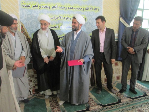 آئین معارفه امام جمعه محمودآباد نمونه+تصاویر