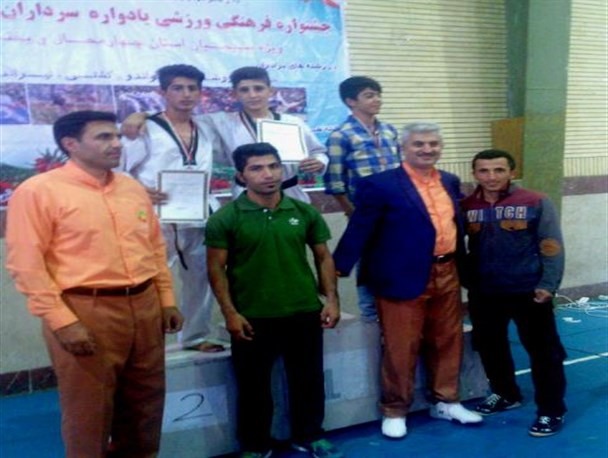 تکواندوکاران بسیجی اردل مقام اول مسابقات استان را کسب کردند