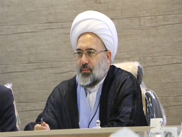 سعادت ما در گرو عمل به دستورات قرآن کریم است
