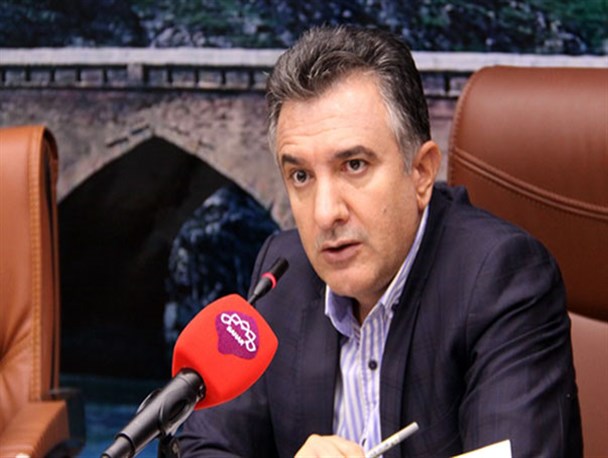 مسئولین متولی رسیدگی به مطالبات معیشتی و توسعه‌ای کُردها هستند/جاده‌های کُردستان قتلگاه است