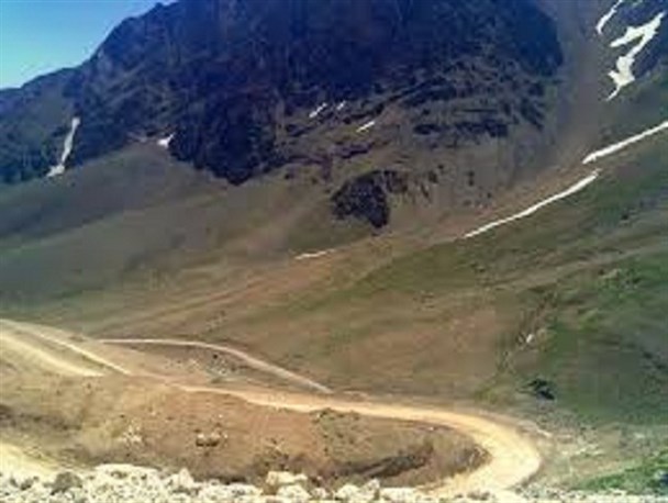 گردنه حاجی کش, ایران خودرو وکاتب سیستانی