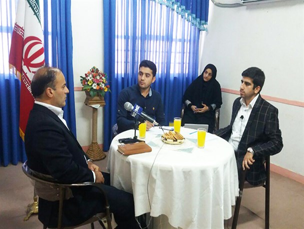 نخستین میزگرد صمیمانه با مسئولین به طعم ورزش و جوانان +تصاویر