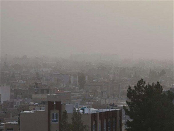 غلظت ذرات معلق در هوای زاهدان به 16 برابر حد مجاز رسید