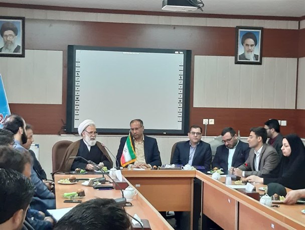 اولین دغدغه خبرنگاران در ایران اسلامی دغدغه معیشتی و تأمین زندگی است