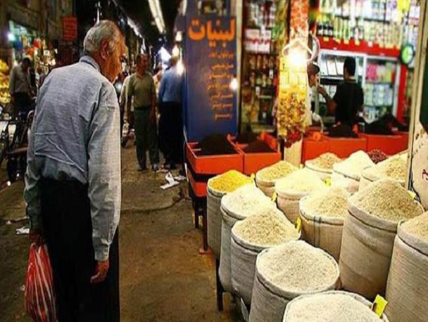 تخصیص نیافتن ارز دولتی، دلیل اصلی گرانی در بازار است