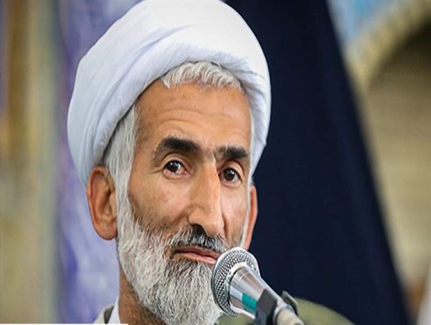 شرکت در رزمایش کمک مومنانه آزمون ولایت‌پذیری است