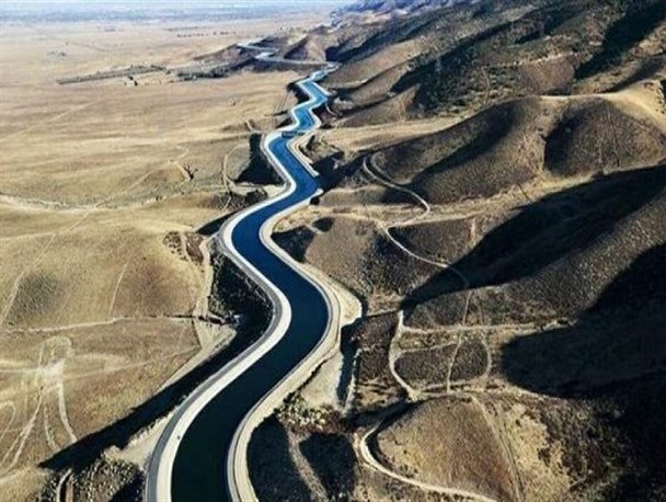 تحقق انتقال آب خلیج فارس به شهر بابک کرمان در آینده‌ای نزدیک